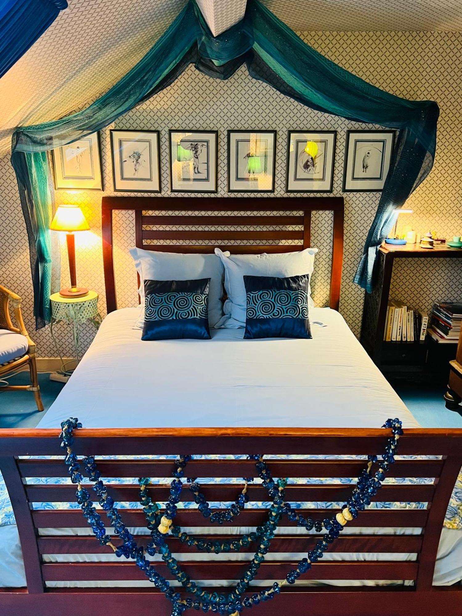 Manoir Des Cavaliers - Bnb Chantilly Room photo